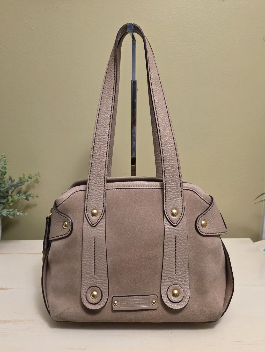 Salvatore Ferragamo | Pale Pink Suede And Leather Gancini Shoulder Bag
